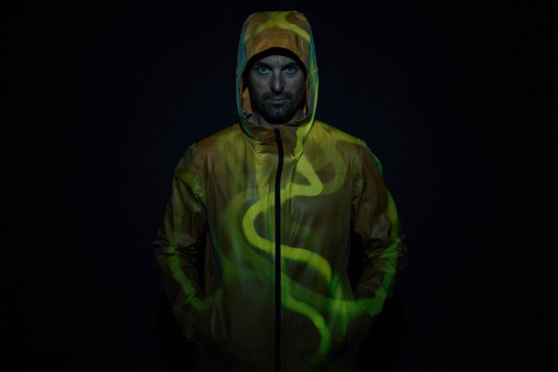 Vollebak The Firefly Jacket Fashion UK Style Clothing Outerwear Fluorescent Shopping Jacket Hoodie Hooded Changing Colour 