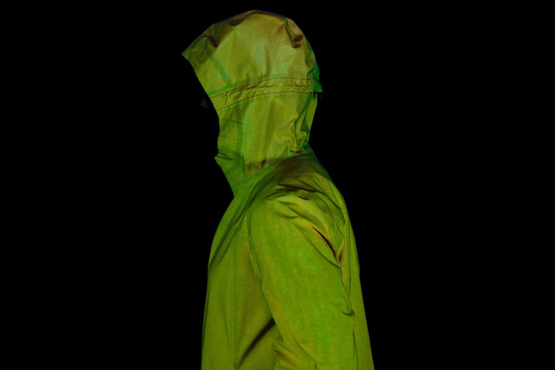 Vollebak The Firefly Jacket Fashion UK Style Clothing Outerwear Fluorescent Shopping Jacket Hoodie Hooded Changing Colour 