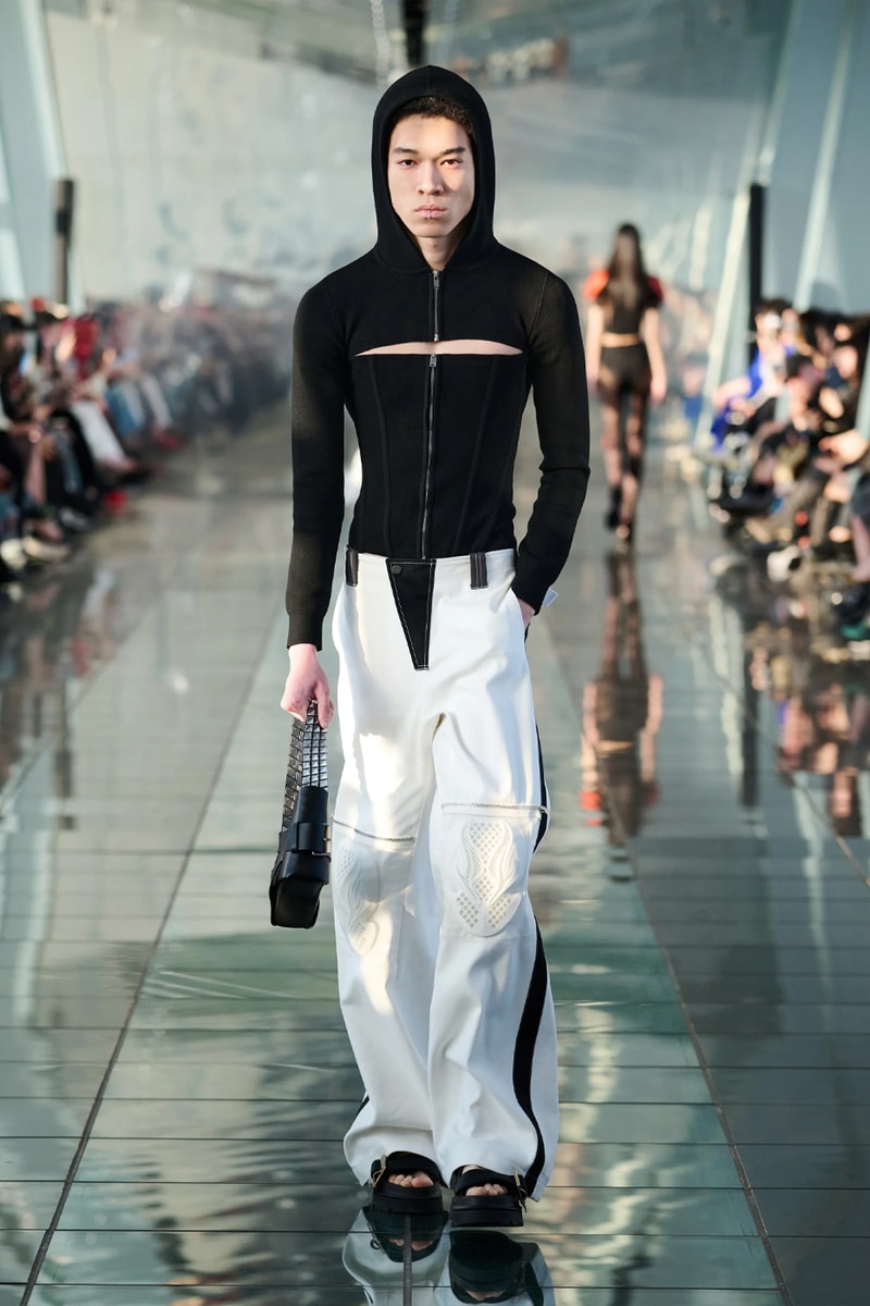 Dion Lee Fall 2024 Sculpts Utilitarian Silhouettes for the Future Shanghai Fashion Week RTW ready to wear runway collection dune inspired unisex sculptures suits stars moon motif blazers destruction creation