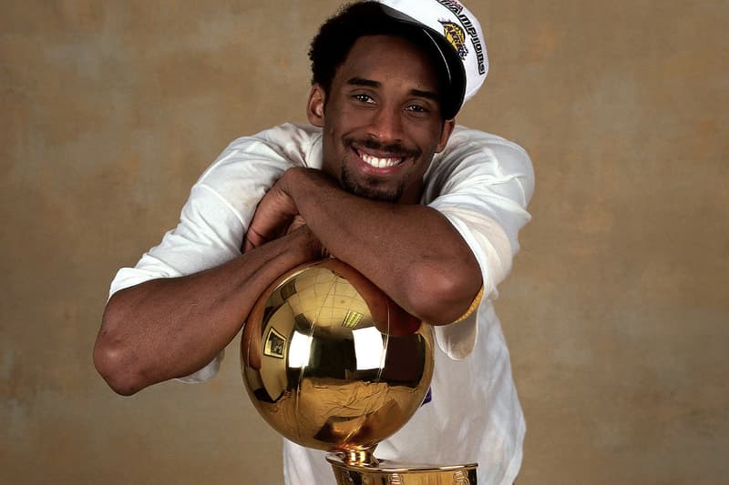 Kobe Bryant's 2000 NBA Championship Ring Sells for Nearly $1 Million USD 927,000 surpasses bill russells 1957 championship ring joe bean los angeles lakers la goldin auctions