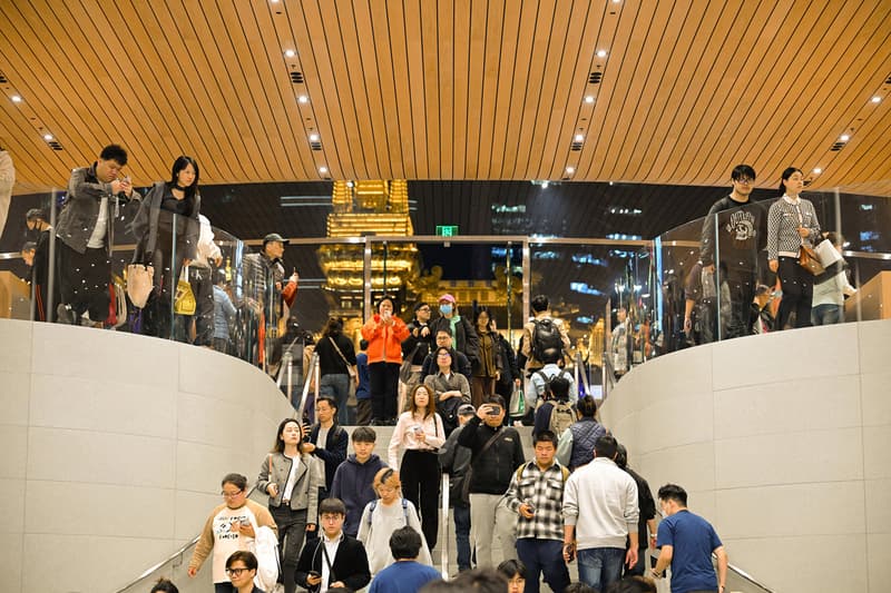 apple shanghai jing'an store opening look inside foster + partner architecture design details view photos imagery