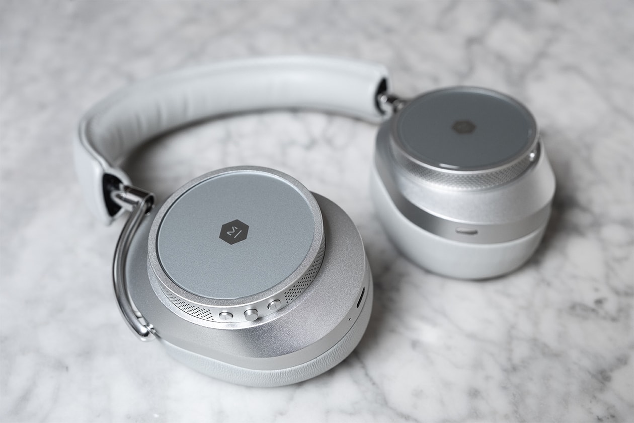 8 of the Best Wireless Earphones Available Now including Bose Bang Olufsen Bowers Wilkins Dyson Technics Sennheiser Beats