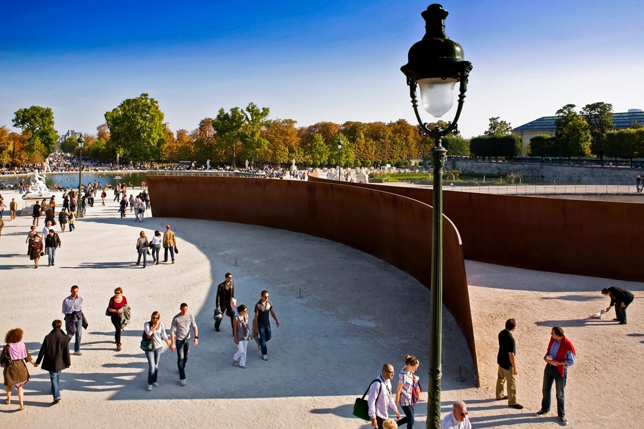Richard Serra Clara-Clara Reinstallation Rumor Paris