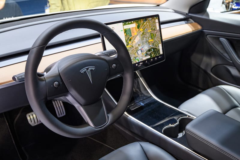 Tesla Settles Lawsuit Over 2018 Model X Crash That Killed Apple Engineer