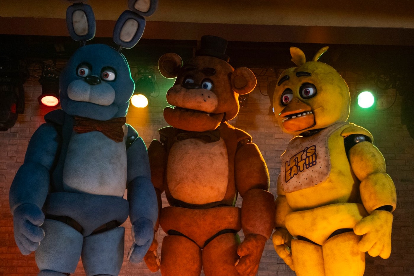 'Five Nights at Freddy's 2' Is Officially in the Works universal blumhouse productions cinemacon chuck e. cheese haunted horror thriller josh hutcherson nighttime security 