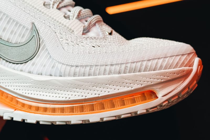 air max 97 unboxed on feet