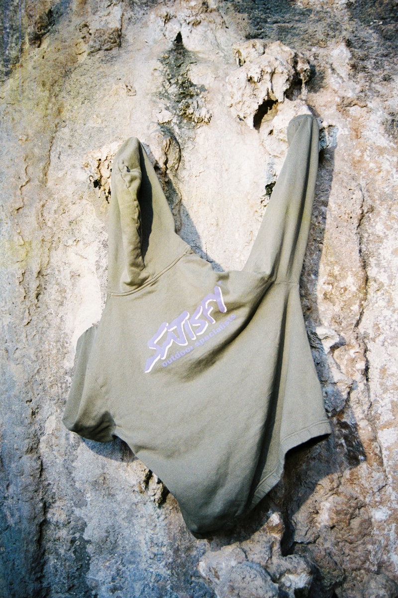 satisfy running brand lookbook apparel campaign details view peaceshell technical pants cordura muscle t shirt