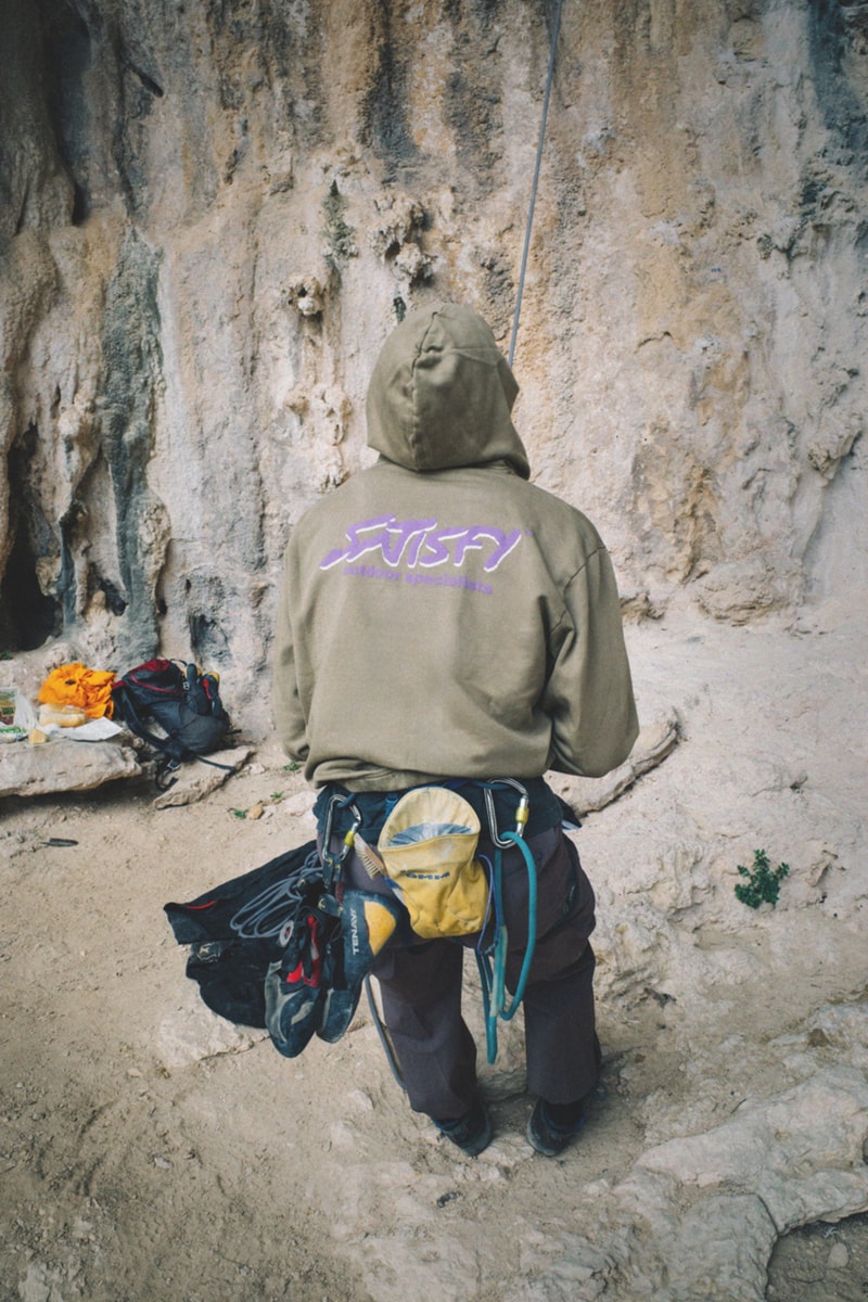 satisfy running brand lookbook apparel campaign details view peaceshell technical pants cordura muscle t shirt