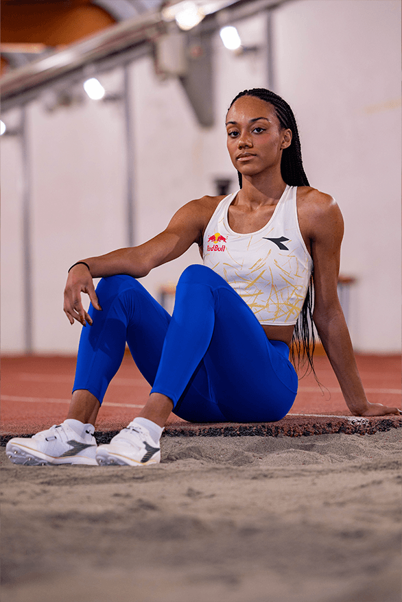 Diadora Arsenale Dello Sport Venice art installation activation sneakers footwear running football tennis Larissa Lapichino