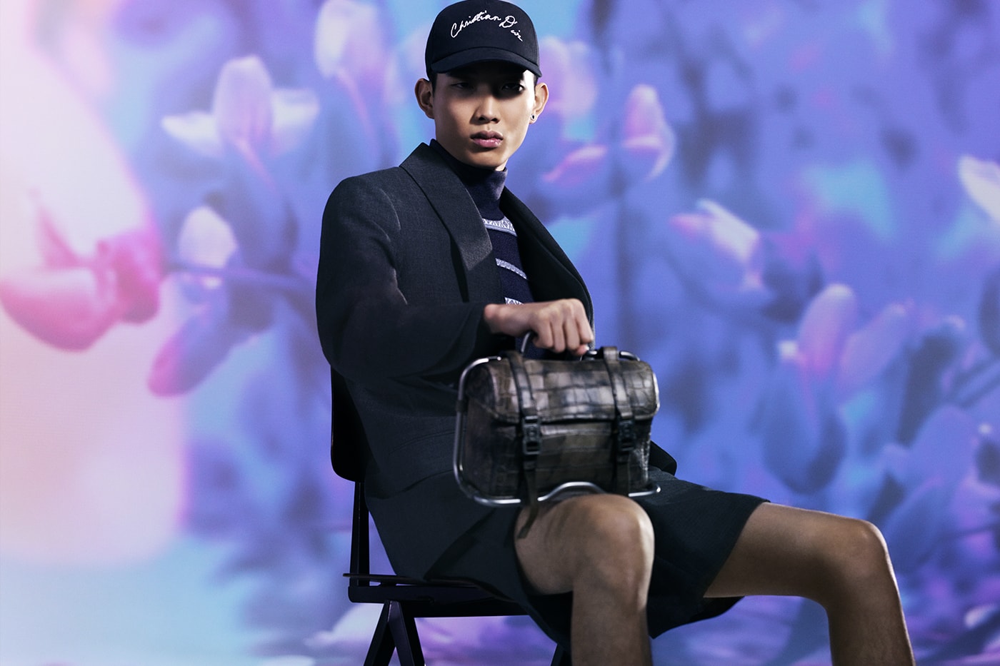Kim Jones Emphasizes the Oblique Motif in New Dior Gravity Leather Capsule release infor styles bags khaki black messenger