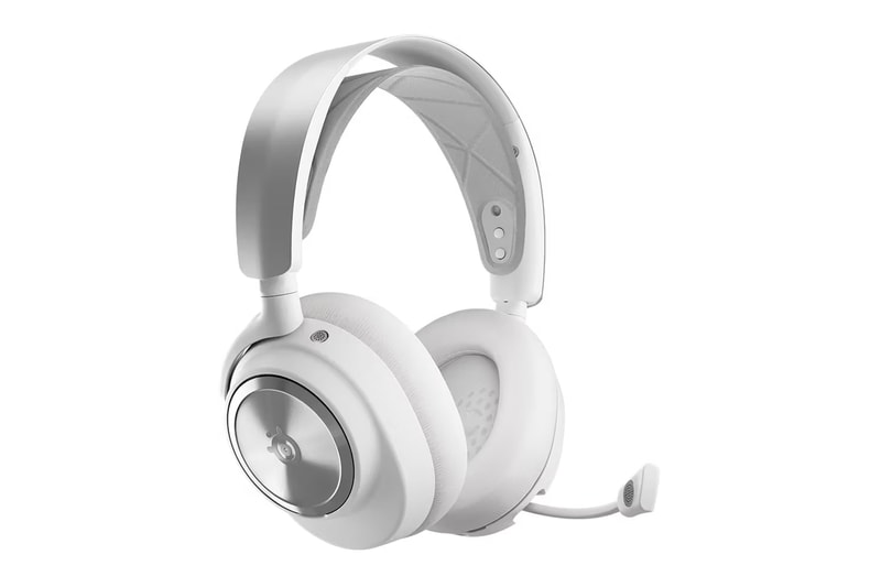 SteelSeries Launches Sleek White and Silver Version of its Popular Award Winning Arctis Nova Pro Wireless Headphones 