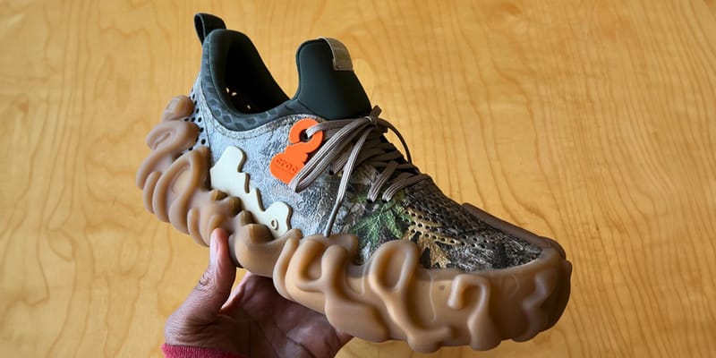 nike camo croc