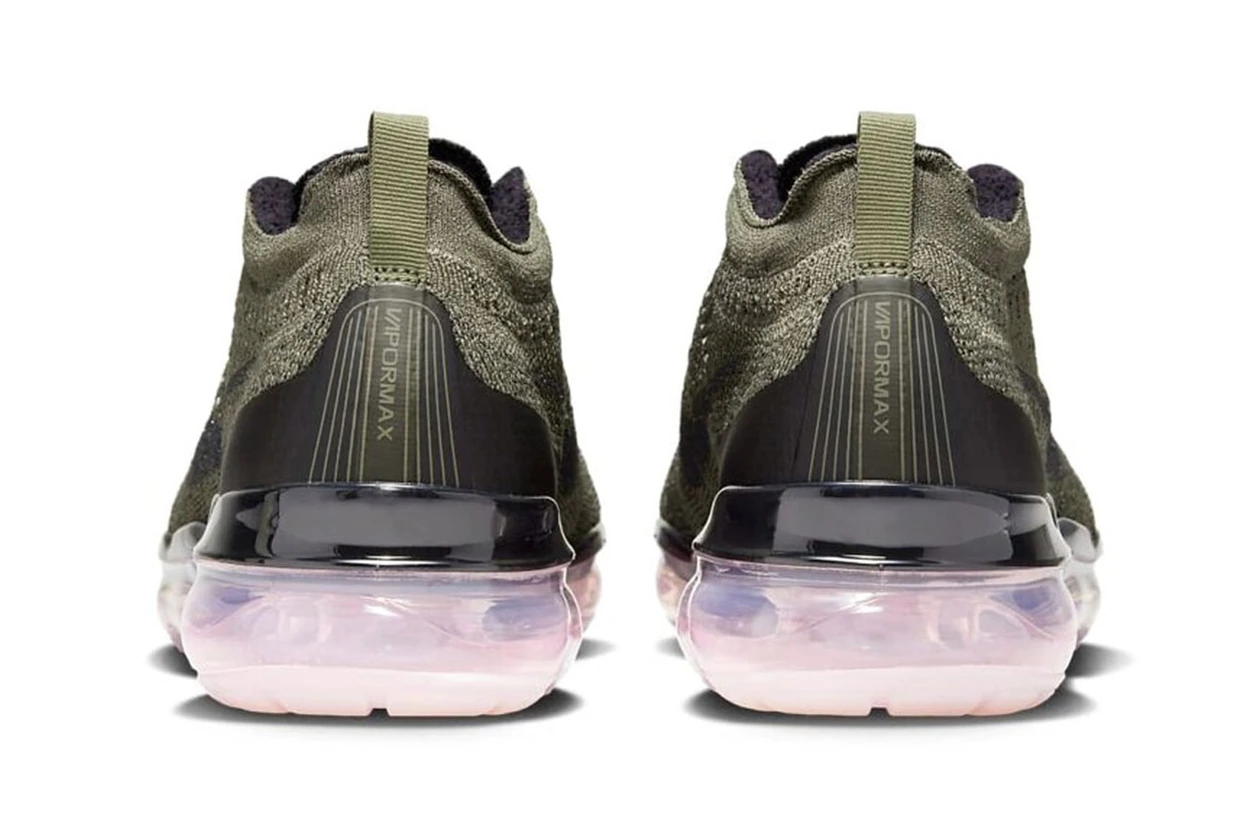 Nike Air Vapormax 2023 Flyknit 全新配色「Medium Olive/Pink Oxford」正式登場