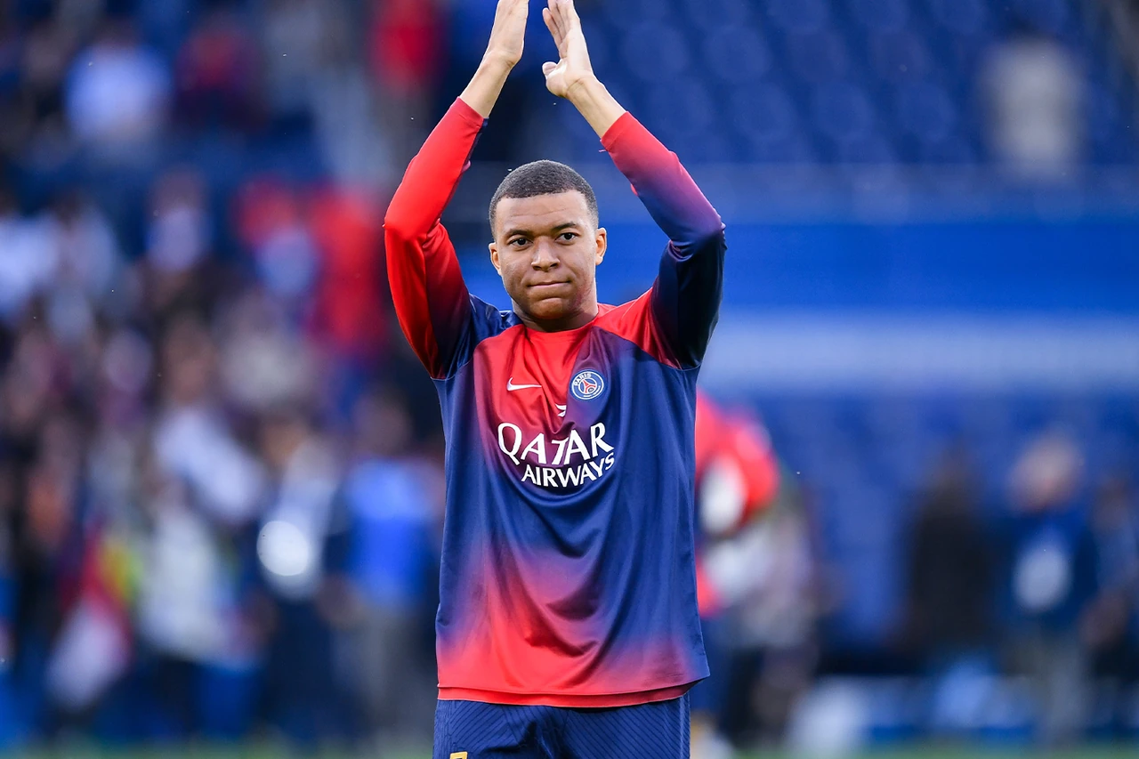 ICYMI: Kylian Mbappé Announces Paris Saint-Germain Exit ahead of real madrid rumors football club french soccer next season french france nike 