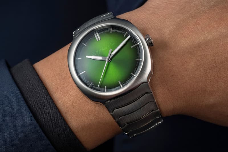 H. Moser & Cie. Streamliner Centre Seconds Matrix Green Purple Haze Info reference 6201-1200 6201-1200 steel fumé dial intergrated steel bracelet HMC 201 automatic caliber 