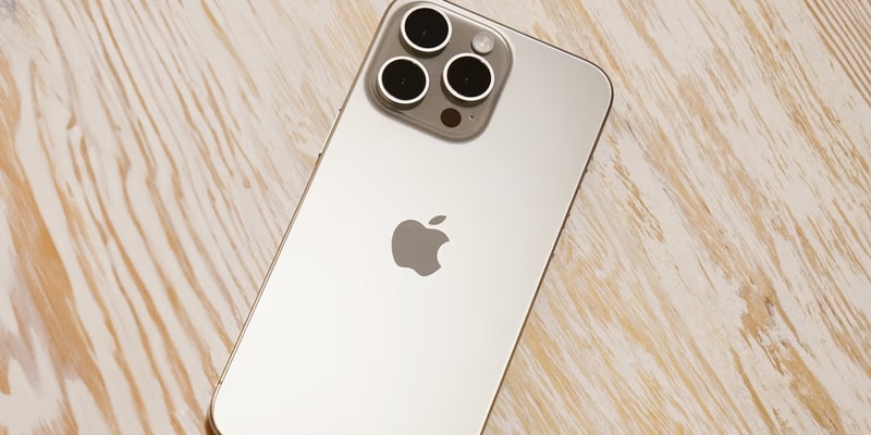 Apple "Significantly Thinner" iPhone Rumors Report - Vimarsana News