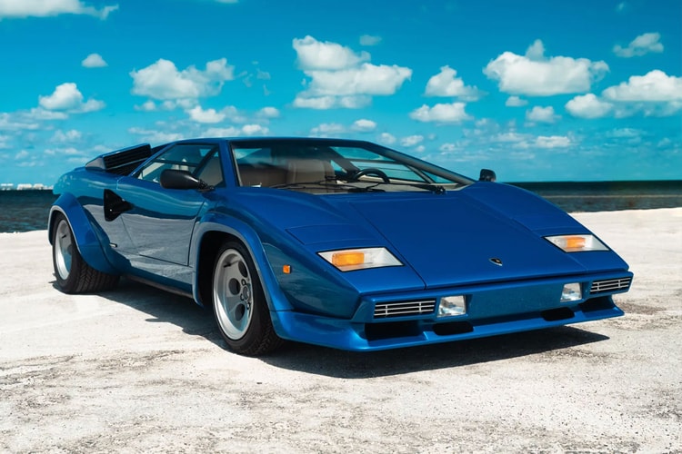 Rare Lamborghini Countach LP 400 S by Bertone Surfaces for Sale