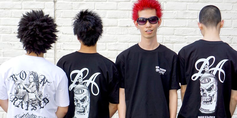 MR CARTOON BORN RAISED SAMURAI TEE BLACK MR CARTOON BORN RAISED SAMURAI CREWNECK BORN X RAISED Tシャツ Mr