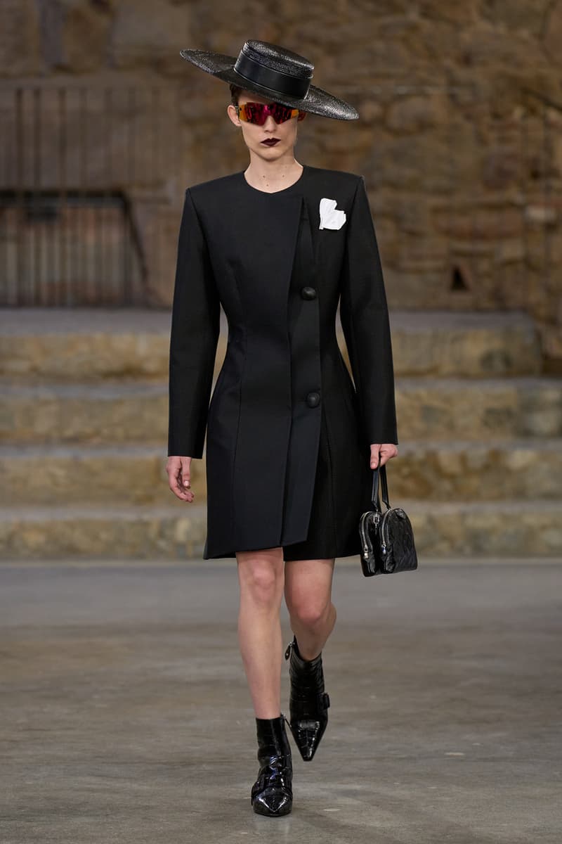 Louis Vuitton Cruise 2025 Is a Balancing Act of Time and Style Fashion Nicolas Ghesquière