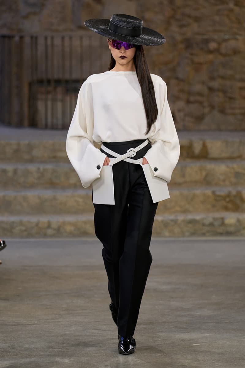 Louis Vuitton Cruise 2025 Is a Balancing Act of Time and Style Fashion Nicolas Ghesquière