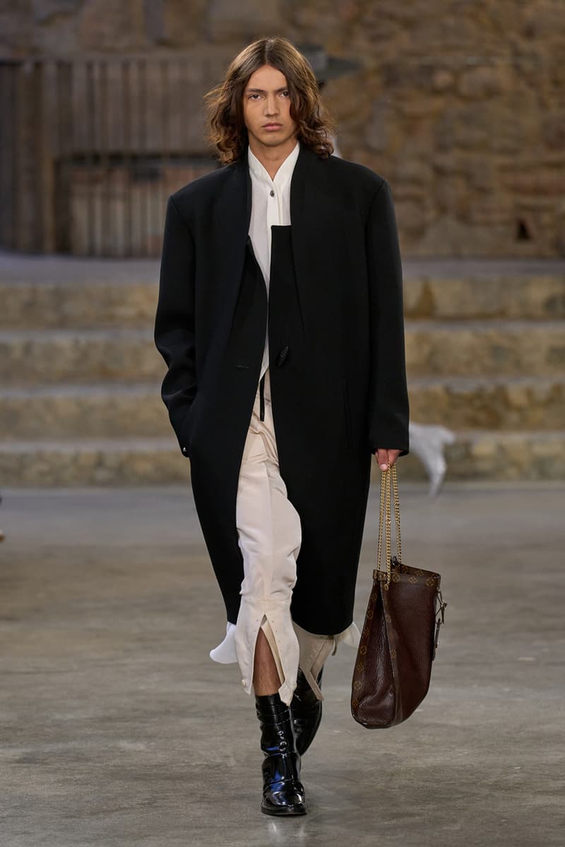 Louis Vuitton Cruise 2025 Is a Balancing Act of Time and Style Fashion Nicolas Ghesquière