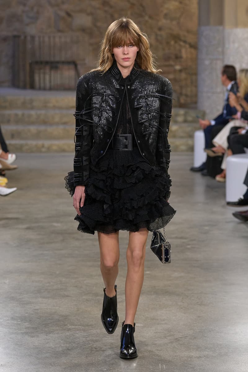 Louis Vuitton Cruise 2025 Is a Balancing Act of Time and Style Fashion Nicolas Ghesquière