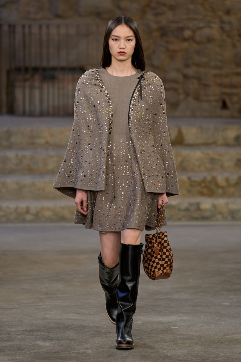 Louis Vuitton Cruise 2025 Is a Balancing Act of Time and Style Fashion Nicolas Ghesquière