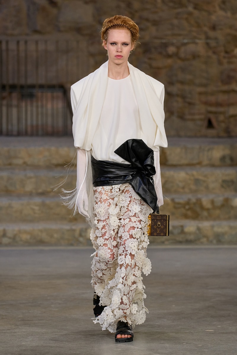 Louis Vuitton Cruise 2025 Is a Balancing Act of Time and Style Fashion Nicolas Ghesquière