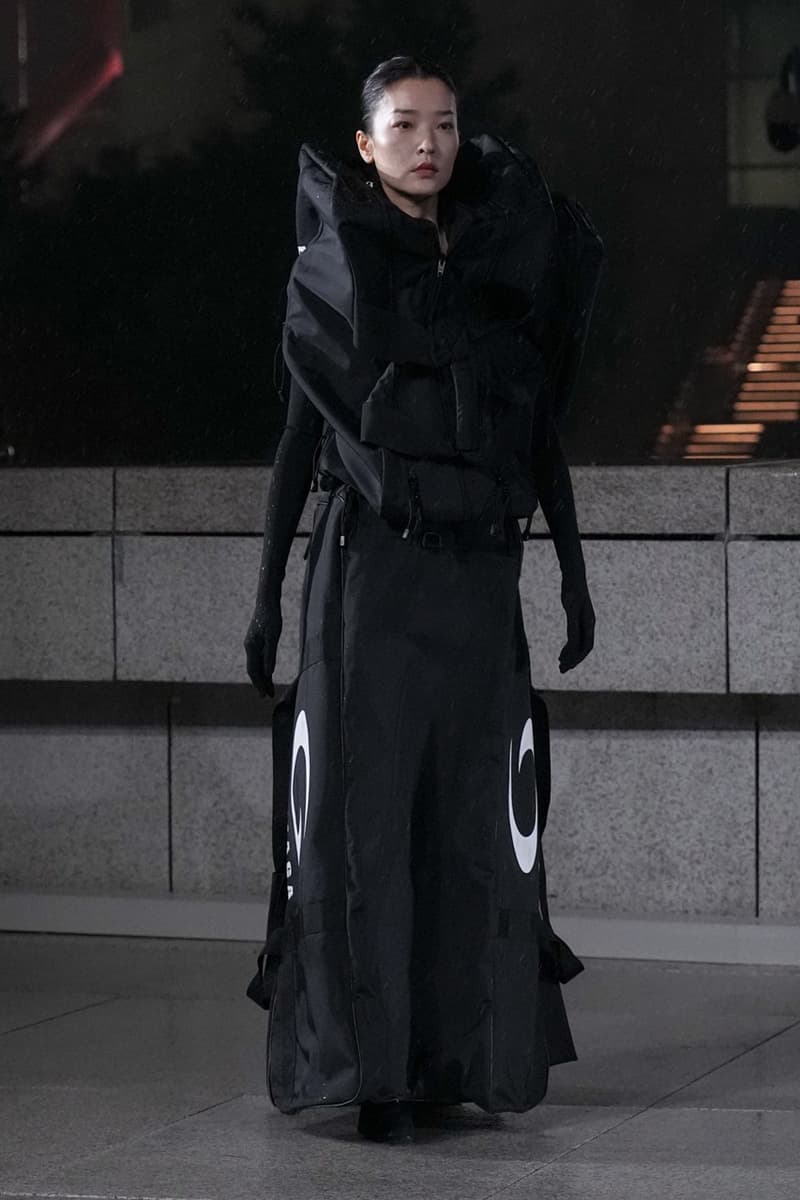 Balenciaga Spring 2025 Collection Shanghai Runway Demna Images