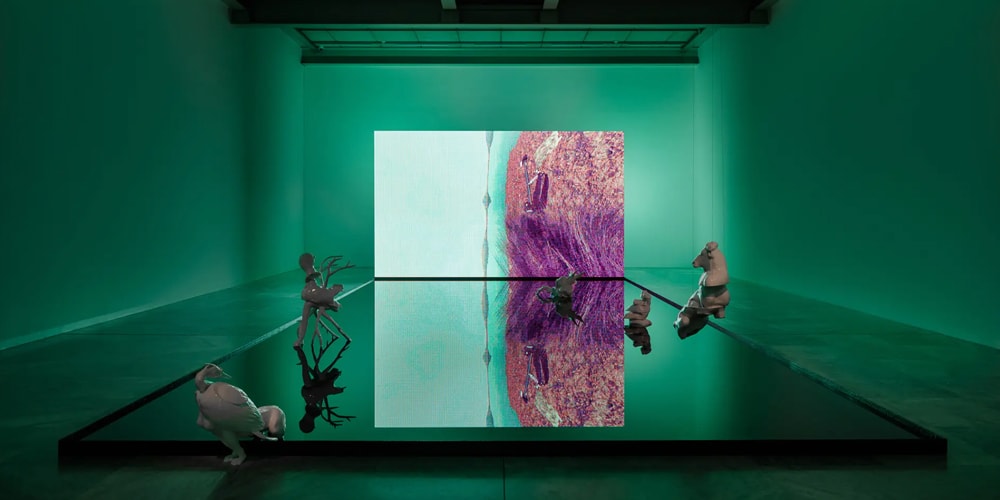 Тройка представляет антиутопическую инсталляцию на выставке MAK в Вене