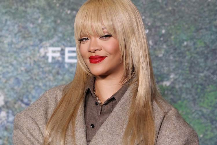Rihanna Sets Two New Major RIAA Records