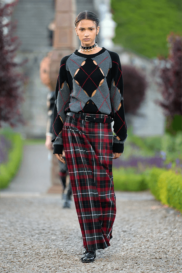 Dior Cruise 2025 Scotland Runway show womenswear Maria Grazia Chiuri