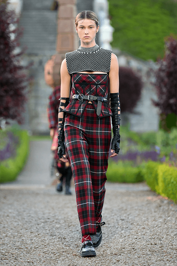 Dior Cruise 2025 Scotland Runway show womenswear Maria Grazia Chiuri