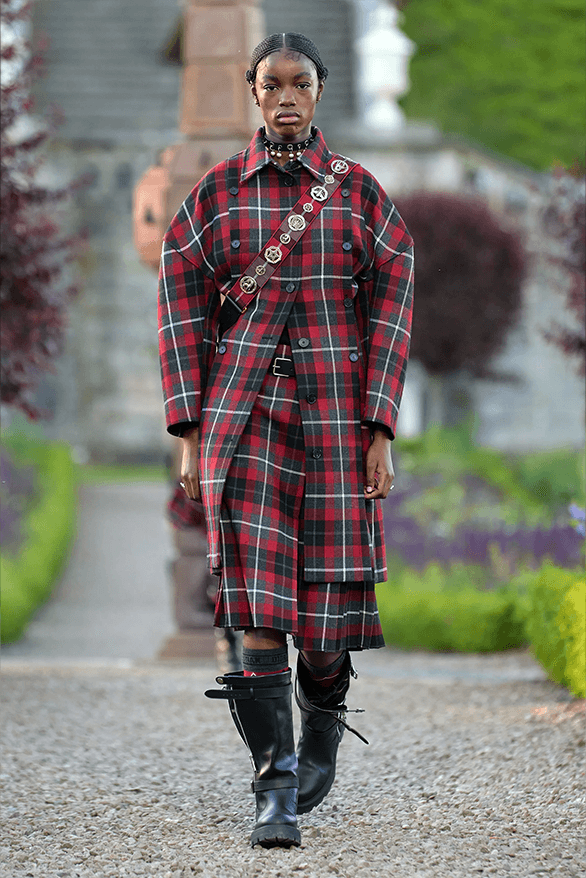 Dior Cruise 2025 Scotland Runway show womenswear Maria Grazia Chiuri