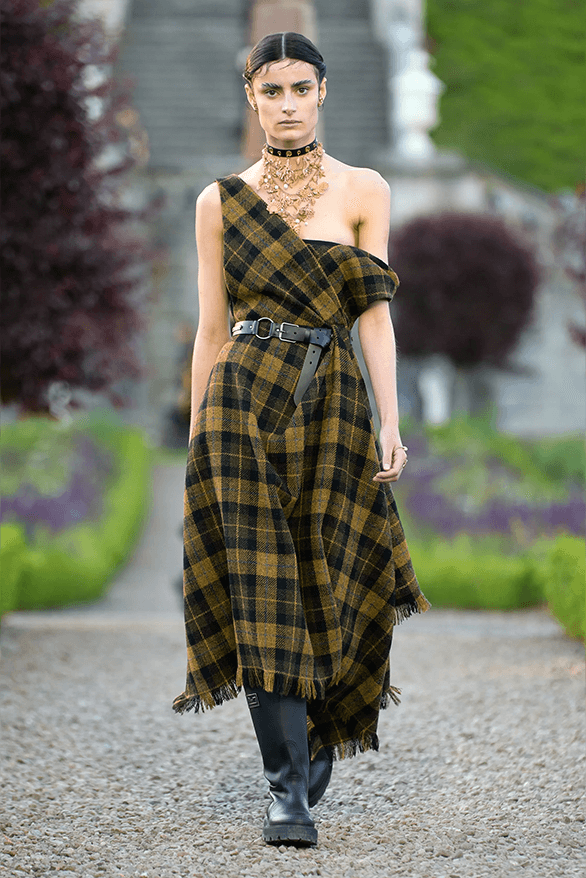 Dior Cruise 2025 Scotland Runway show womenswear Maria Grazia Chiuri