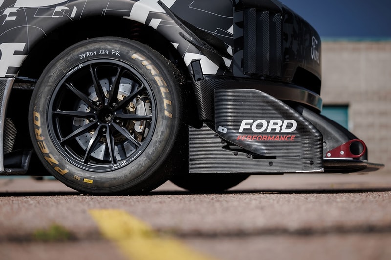 Ford F 150 Lightning SuperTruck EV Release Info