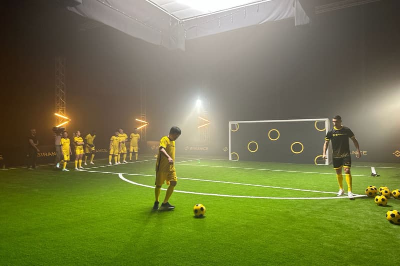 Binance Cryptocurrency Blockchain Cristiano Ronaldo Forever Worldwide: The Road to Saudi Arabia NFT Collection SSR 