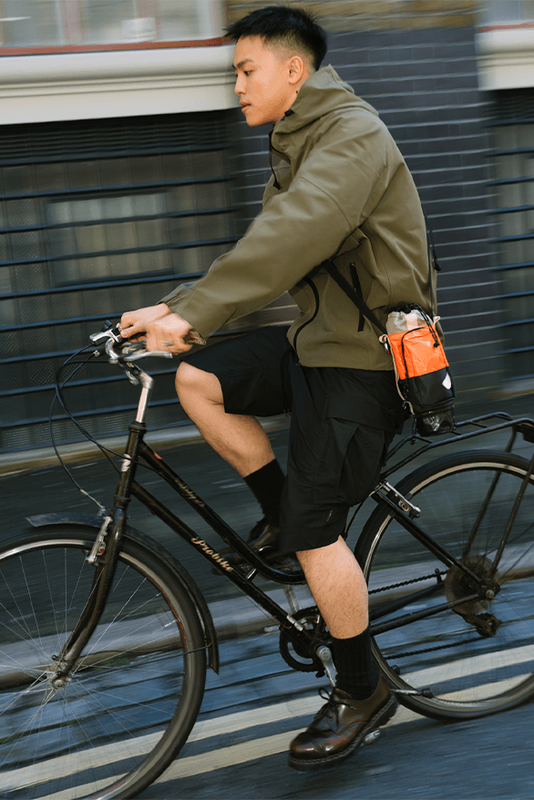 Chillys RÆBURN Bottle Collaboration drinking water London uk accessory