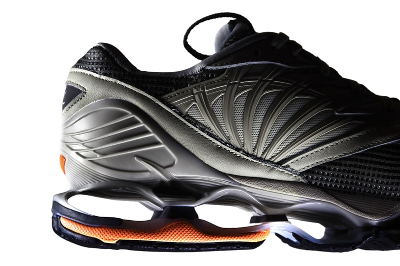 Graphpaper MIZUNO WAVE PROPHECY Sneaker Collaboration Dieter Rams BRAUN Release Info