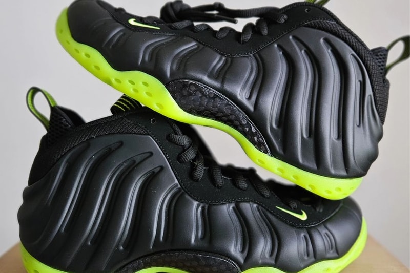 First Look at the Nike Air Foamposite One "Black/Volt" HF2902-001 release info swoosh basketball retro shoes spring 2025