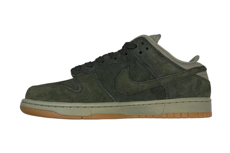 Появилась еще одна пара кроссовок Dunk Low Pro B от Nike SB