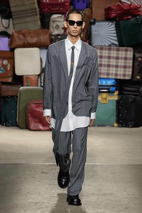 Moschino Spring Summer 2025 Milan Fashion Week menswear runway show Adrian Appiolaza