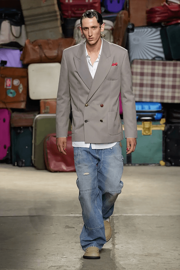 Moschino Spring Summer 2025 Milan Fashion Week menswear runway show Adrian Appiolaza