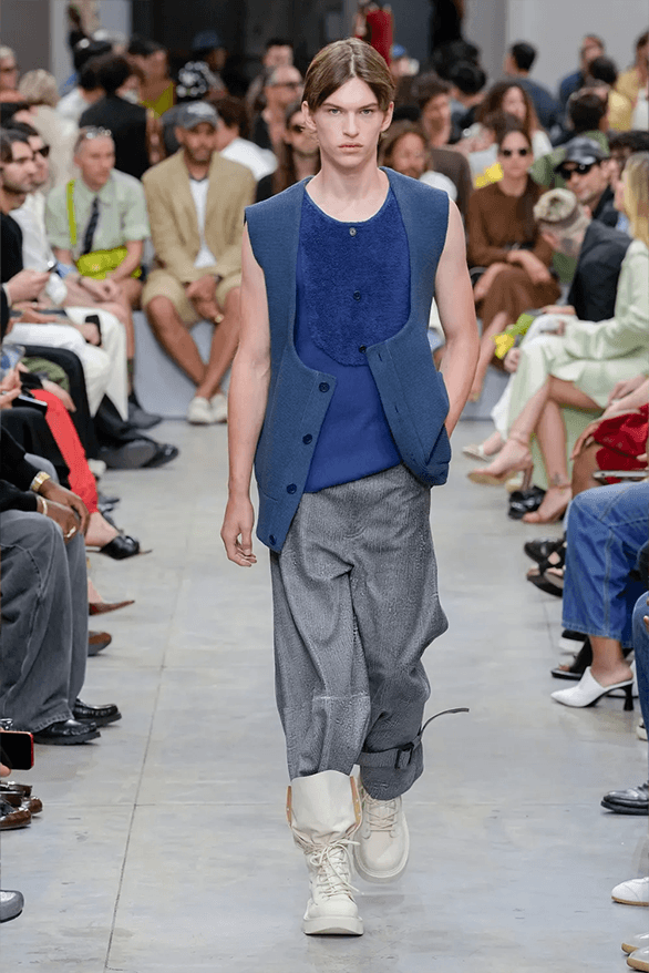 JW Anderson Spring Summer 2025 Milan Fashion Week menswear runway Jonathan Anderson