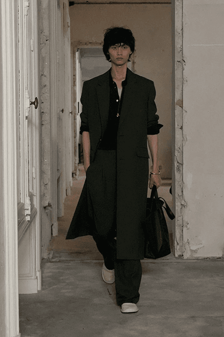 AMI Spring Summer 2025 Paris Fashion Week menswear runway show Alexandre Mattiussi
