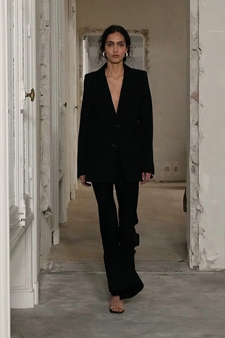 AMI Spring Summer 2025 Paris Fashion Week menswear runway show Alexandre Mattiussi