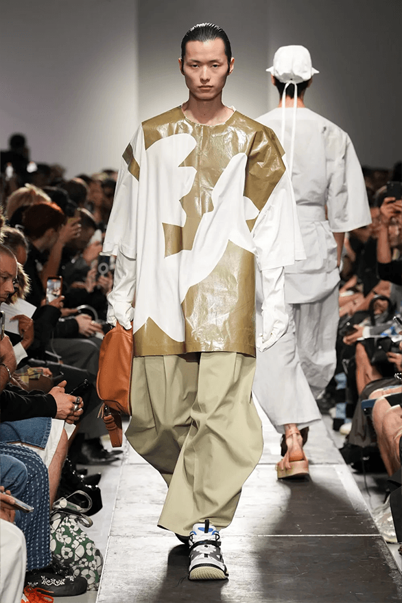 Hed Mayner Spring Summer 2025 Paris Fashion Week menswear runway