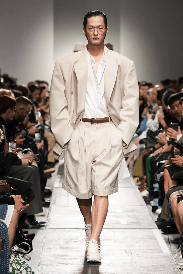 Hed Mayner Spring Summer 2025 Paris Fashion Week menswear runway