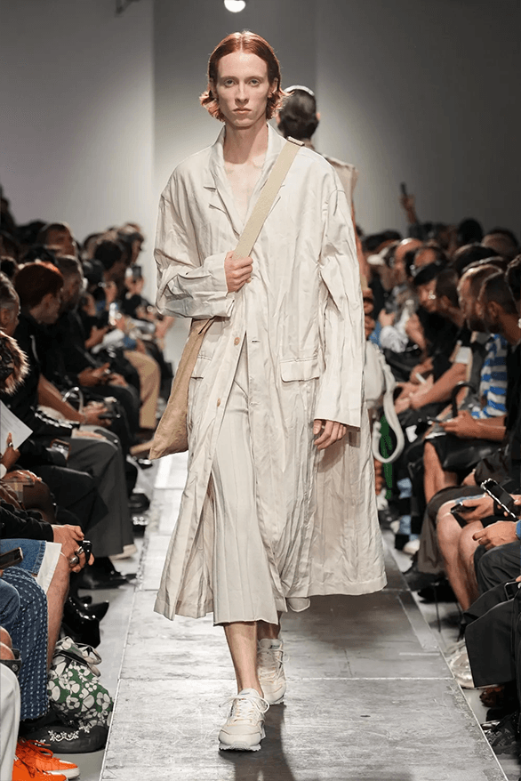 Hed Mayner Spring Summer 2025 Paris Fashion Week menswear runway
