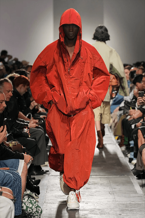 Hed Mayner Spring Summer 2025 Paris Fashion Week menswear runway